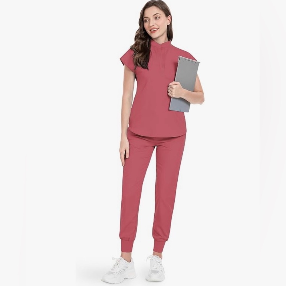 Pink Scrub Set- women’s medium